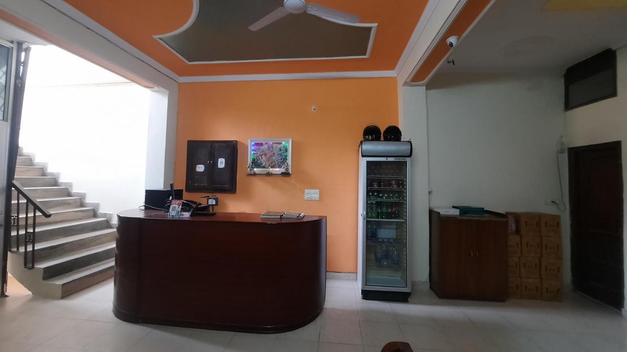 Hotel Holiday Inn Paradise Chandīgarh Extérieur photo