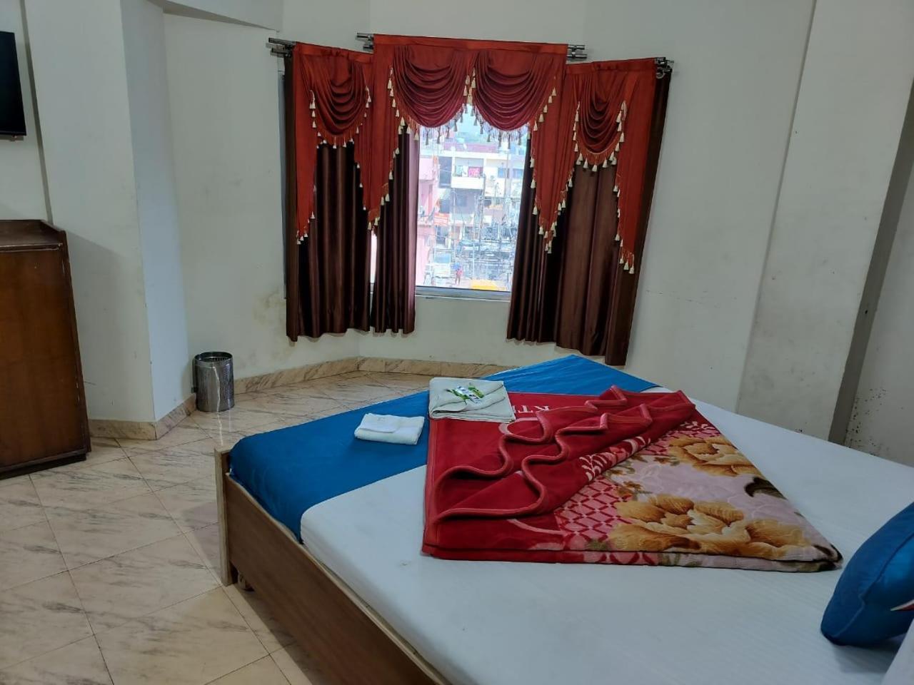 Hotel Holiday Inn Paradise Chandīgarh Extérieur photo