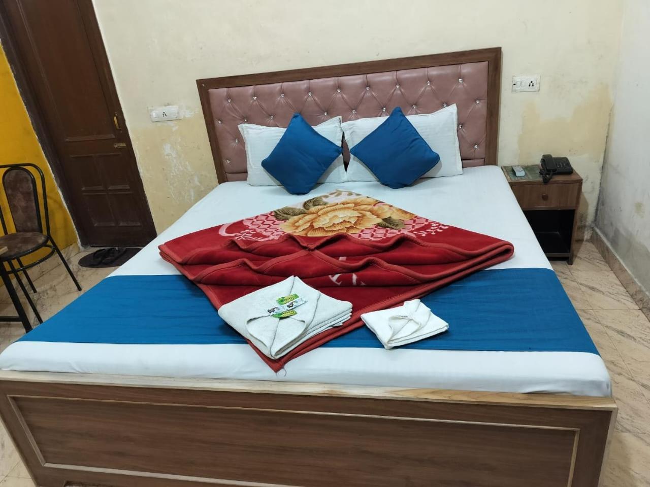Hotel Holiday Inn Paradise Chandīgarh Extérieur photo
