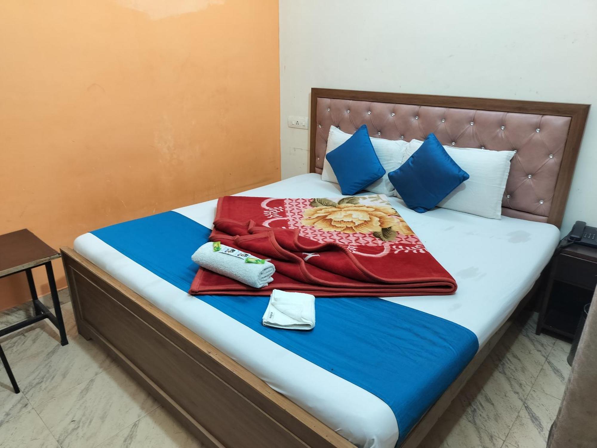 Hotel Holiday Inn Paradise Chandīgarh Extérieur photo